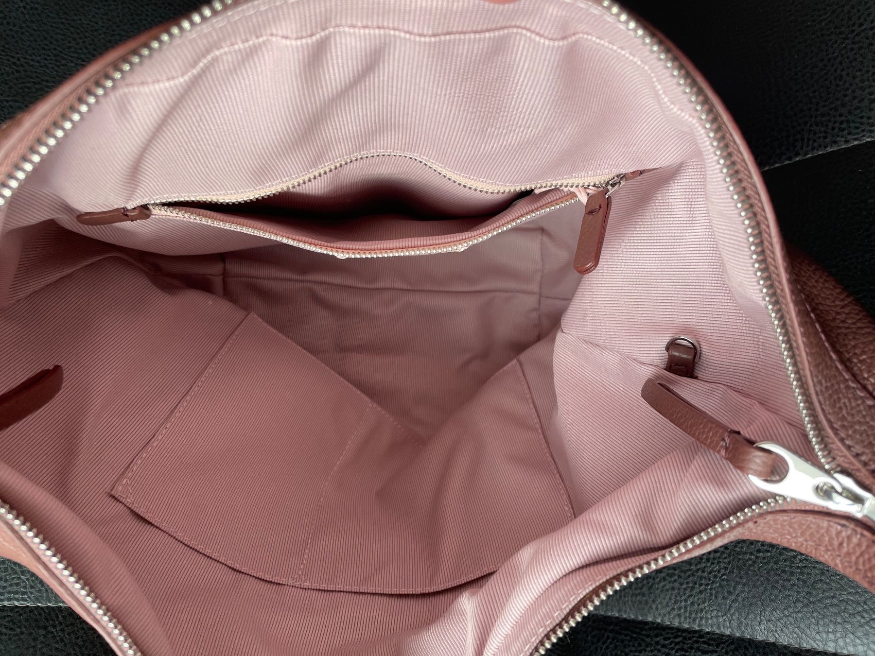 Coccinelle Borse da donna: Leder-Beuteltasche NEU- COCCINELLE - Damen – Nuovo (secondo la descrizione) da Luzern venduto da Roger3022 7