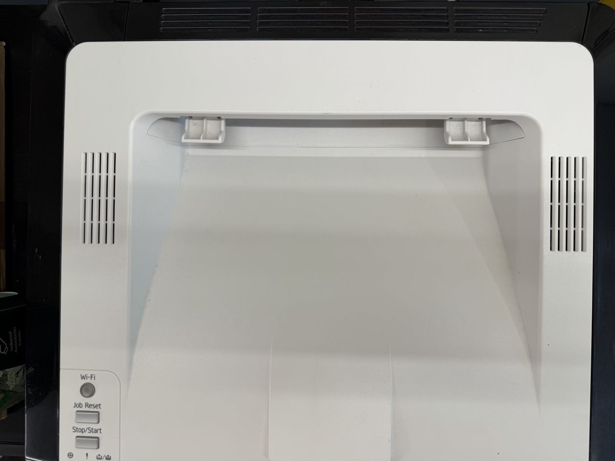 Ricoh Stampanti: Ricoh SP 213w Laserdrucker – Usato da Lupsingen venduto da New-Haven 1
