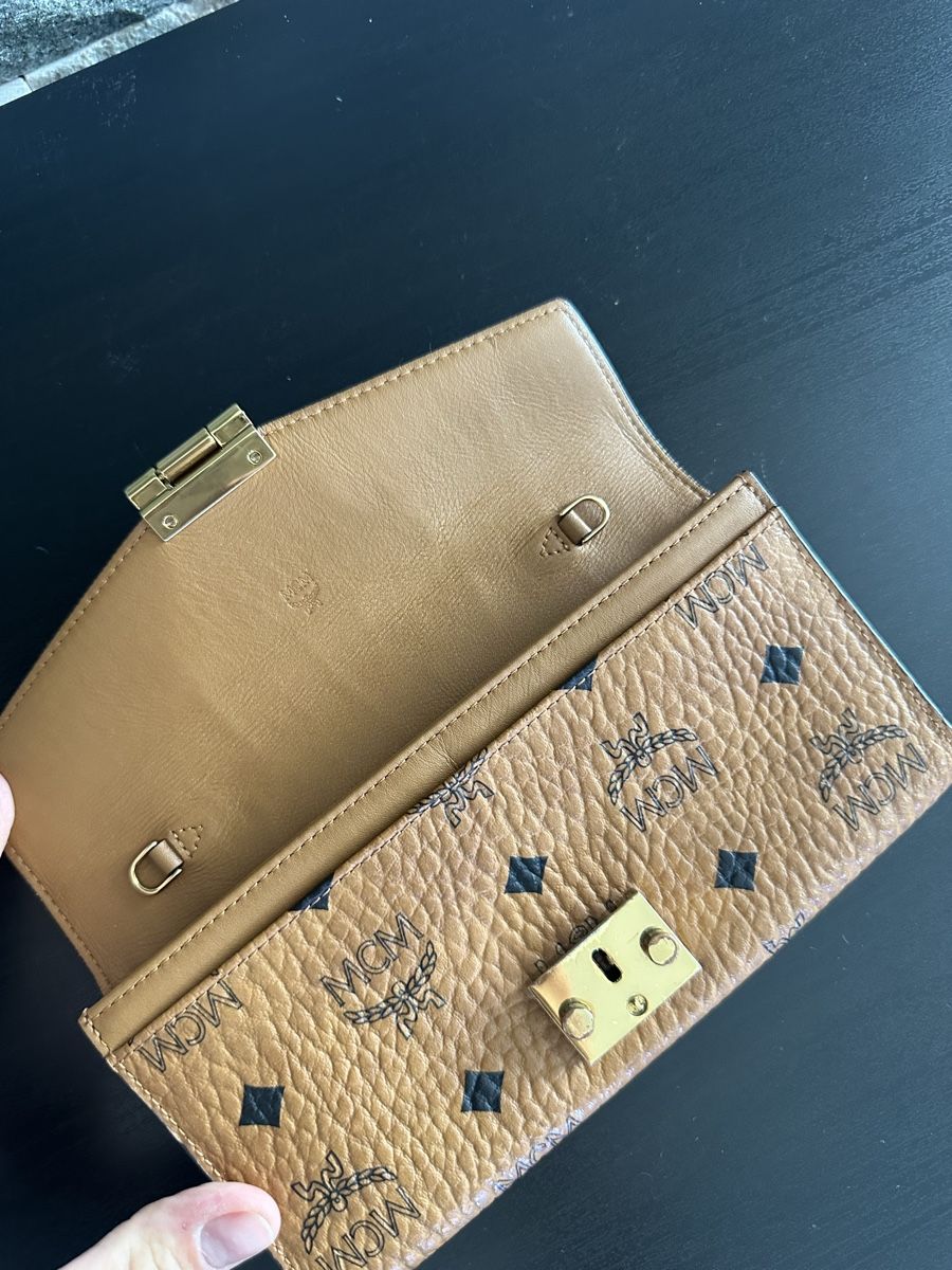 Mcm Portamonete: MCM Geldbörse  – Usato da Reichenburg venduto da Roxy002 2