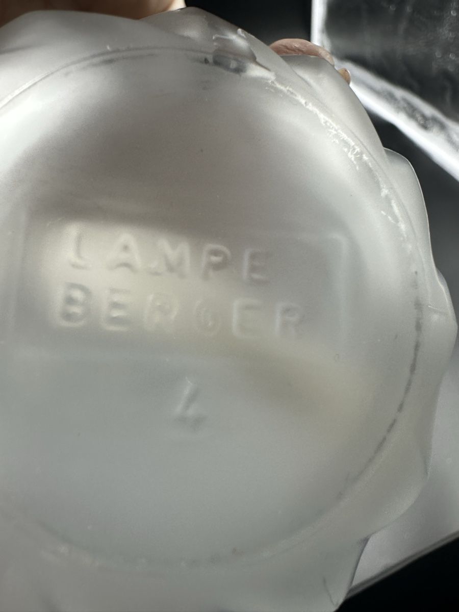 Maison Berger Diffusori di oli essenziali: Lampe Berger Diffuser - Frosty Glass – Usato da Villmergen venduto da JacRon 2