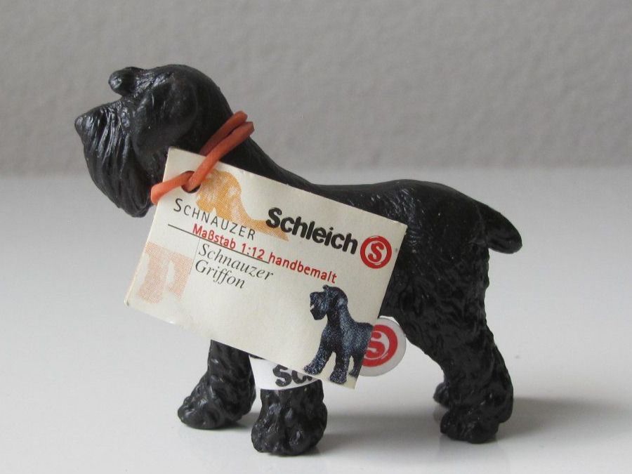 Figurine Schleich Schnauzer Noir - Chien Miniature - Réf 16306 / 1D1326