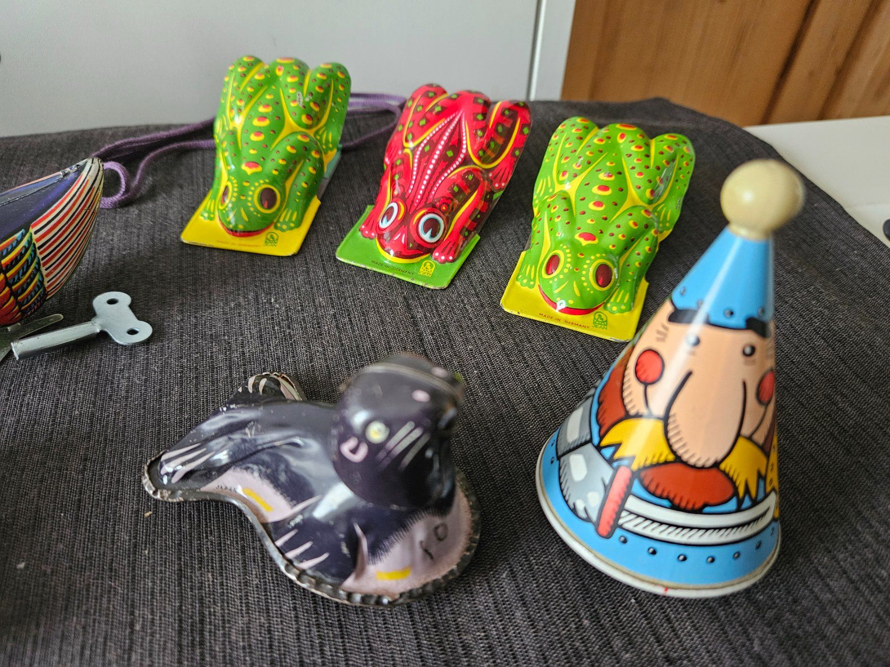 Jouets: Blechspielzeug  13 Stück – D'occasion à Oberrieden par Sun-and-Sand 3