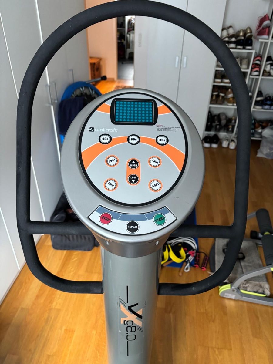 Hometrainer: Vibrationsplatte wellcraft – Usato da Sargans venduto da RaBa08