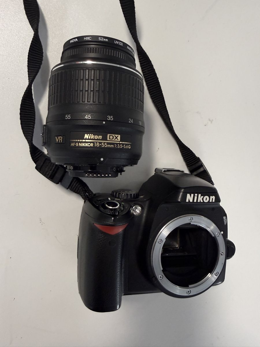 Nikon Fotocamera: Nikon D40x + Objectif 18-55mm VR + Housse Lowepro – Usato da Ardon venduto da Momovs99 6