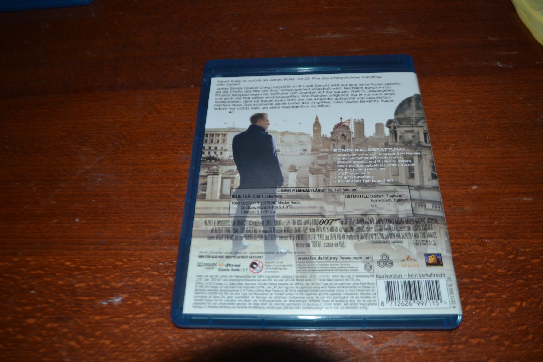 Tutti i DVDs: Skyfall 007 – Usato da Laupen ZH venduto da chefdom 1