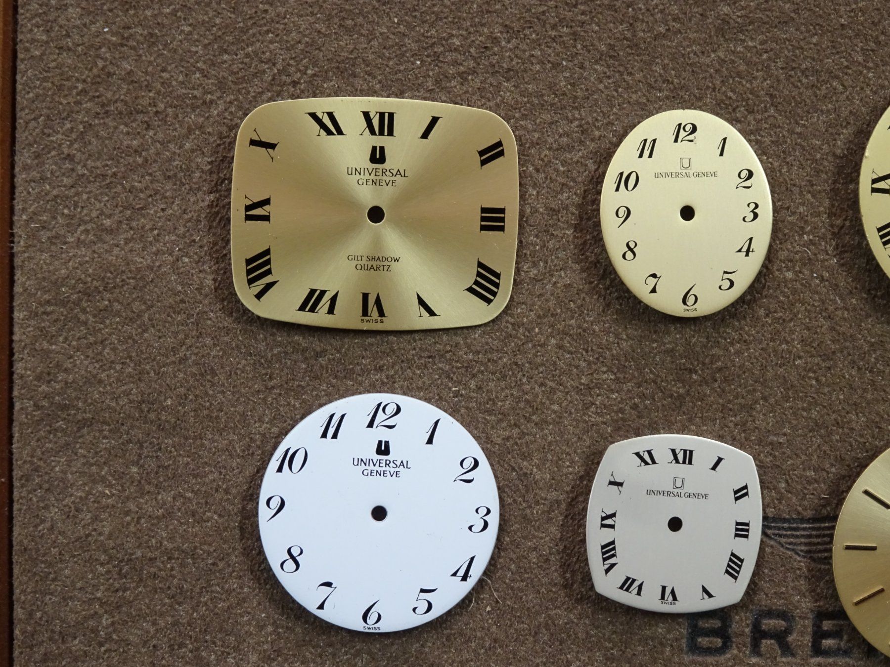 Universal Genève Orologi: Universal Geneve Zifferblätter – Usato da Winterthur venduto da Sintoras01 1