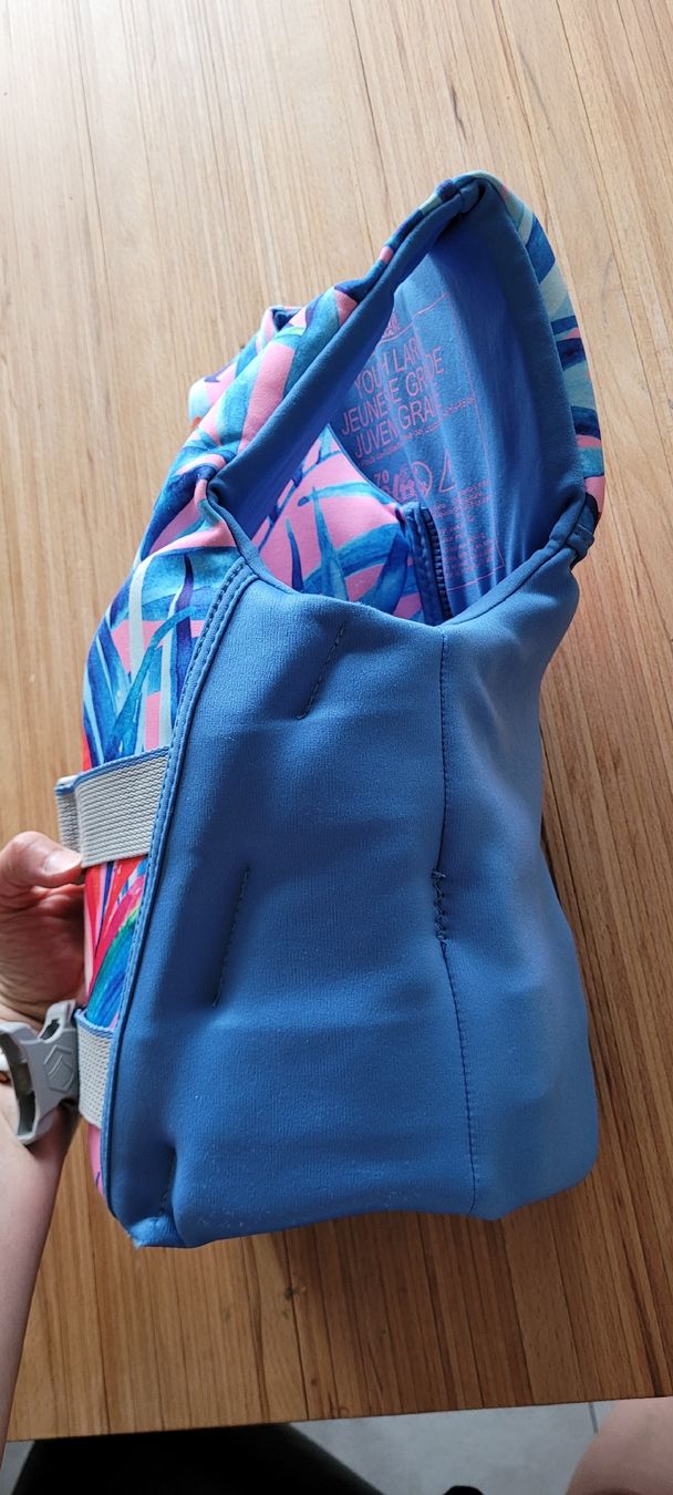 Gilets de sauvetage: Schwimmweste Liquidforce – D'occasion à Lenzburg par lenzhall 7