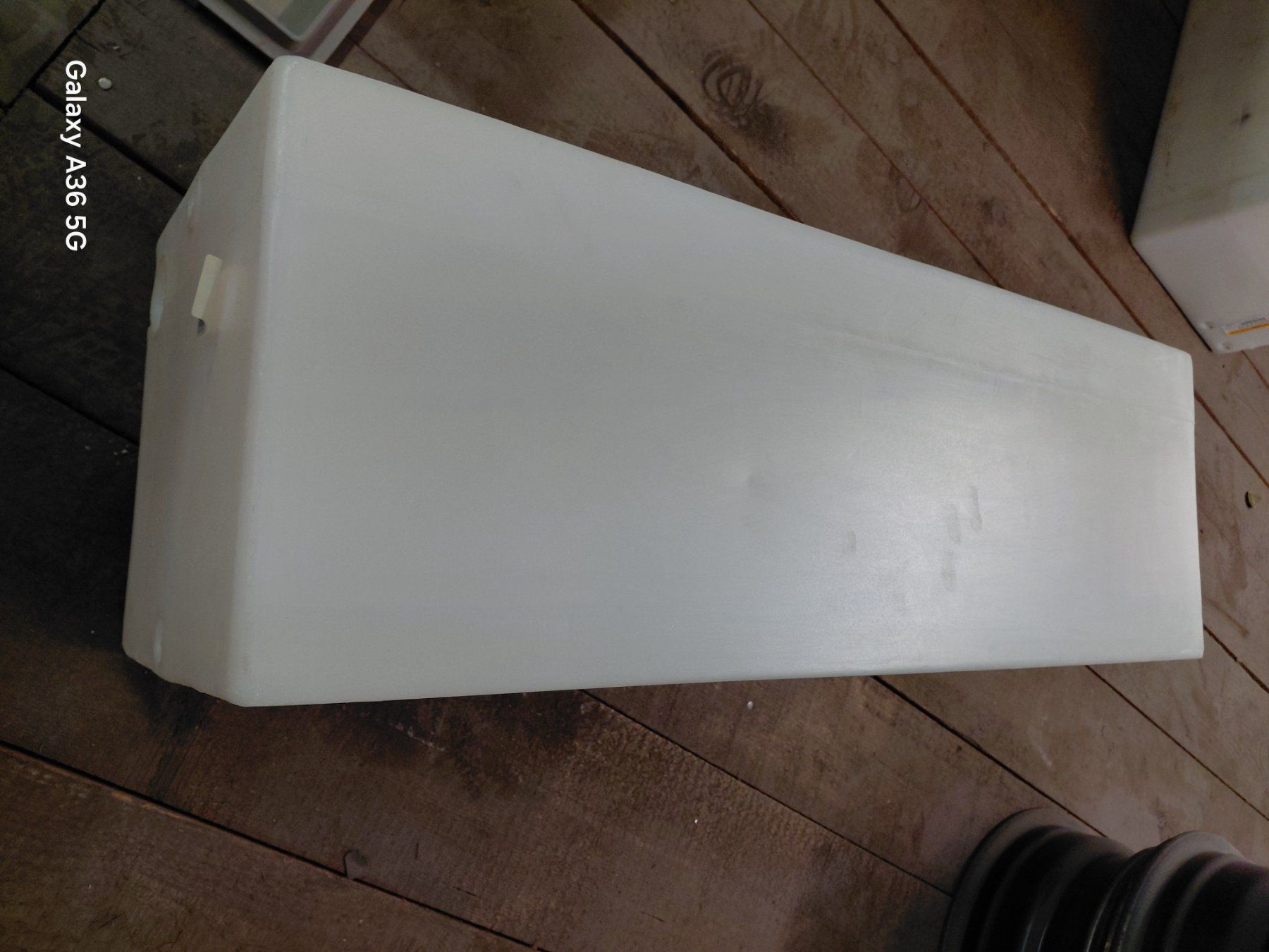 Abbeveratoi e trogoli: Wassertank – Nuovo (secondo la descrizione) da Melchnau venduto da LUPUS-Offroad 2