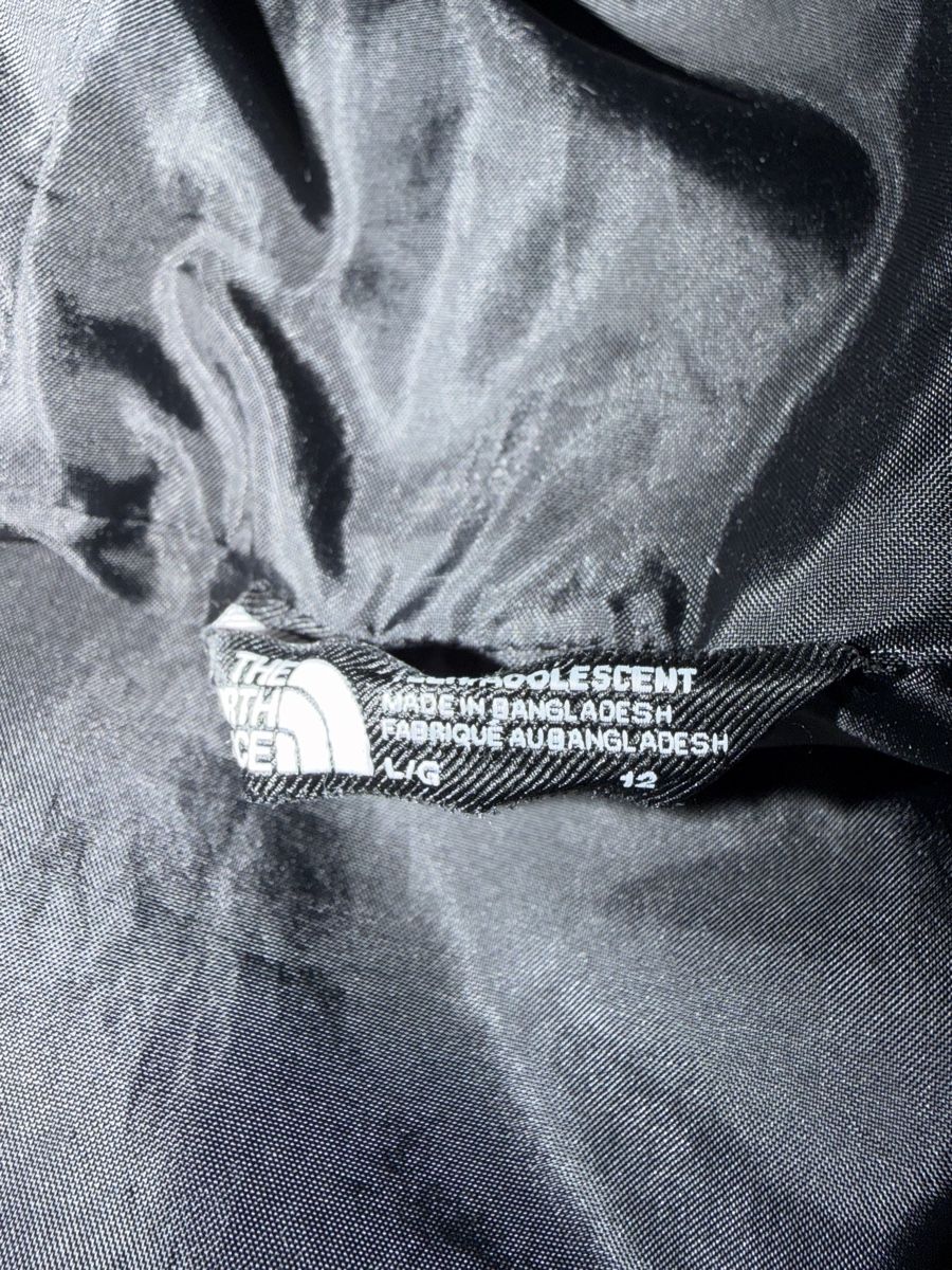 North Face Lotti di vestiti: The North Face Jacket - Black - gr 12 y- Excellent Condition – Usato da Zürich venduto da kas_g26m 9