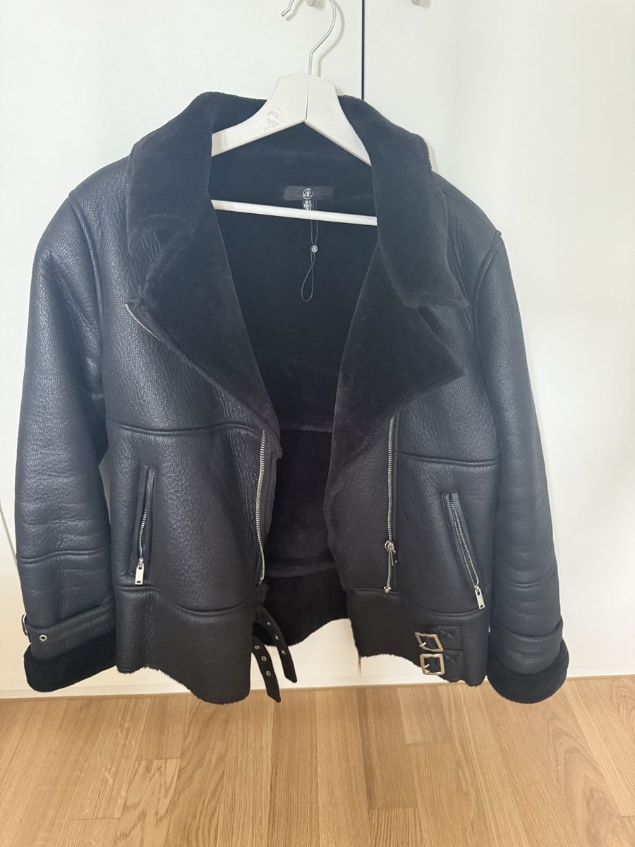 Giacche: Jacke Kunstleder schwarz Grösse 36 neu – Nuovo (secondo la descrizione) da Grosswangen venduto da mir_m556