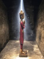 Buddha Statue aus Holz, rot-gold, Asiatische Dekoration