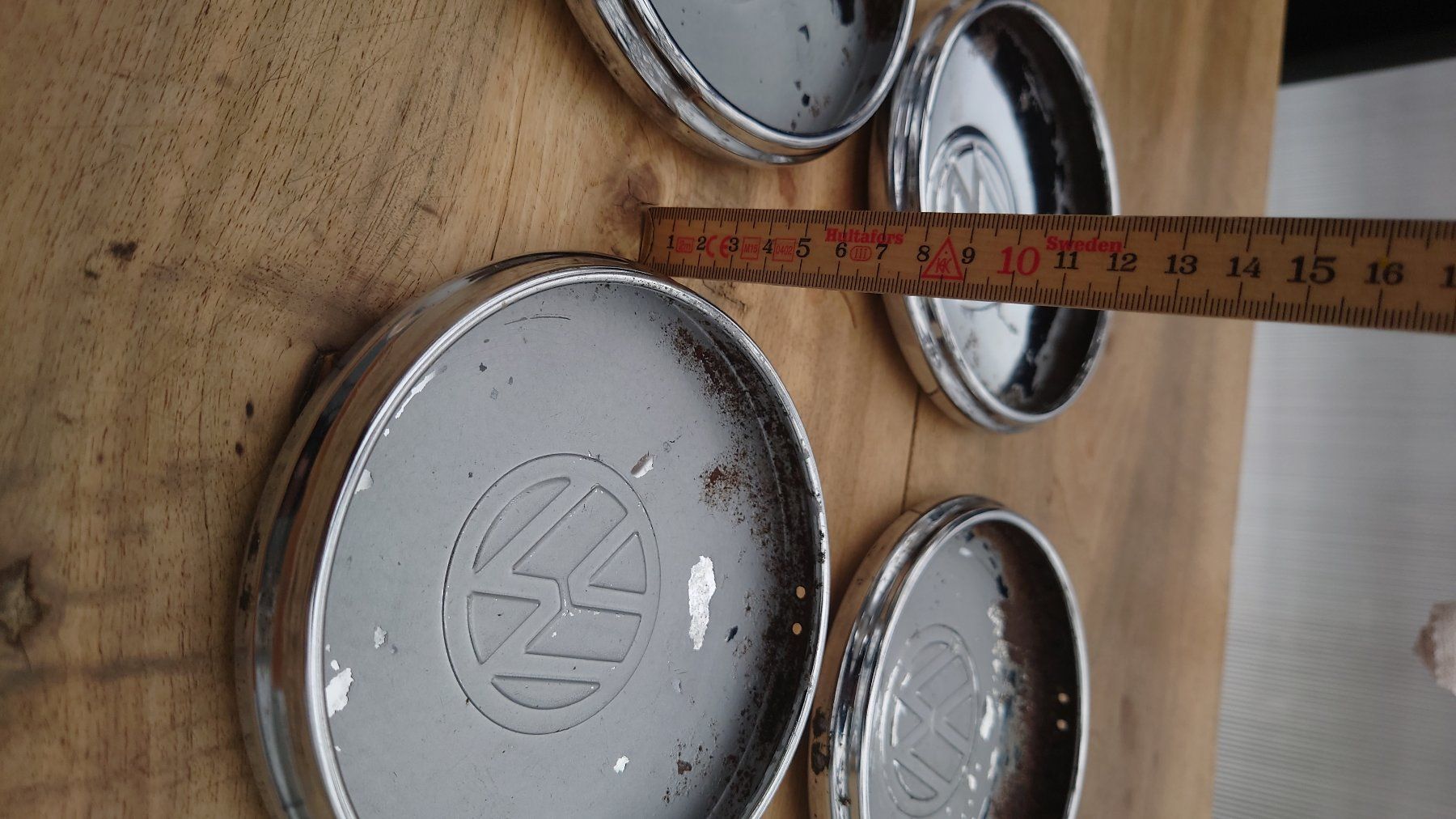 Volkswagen Tutti pezzi di ricambio auto: VW T3 Käfer usw. Radkappen Original 15 cm – Usato da Wittenbach venduto da Aberanders 5