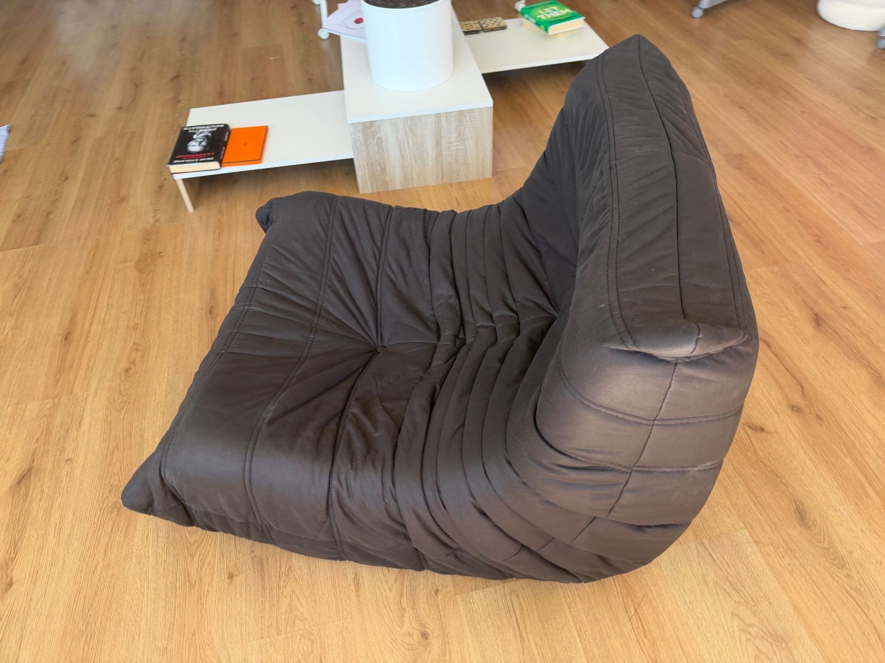 Sofas: Unique Couch – Gebraucht aus Lausanne von yan_6bmg 6