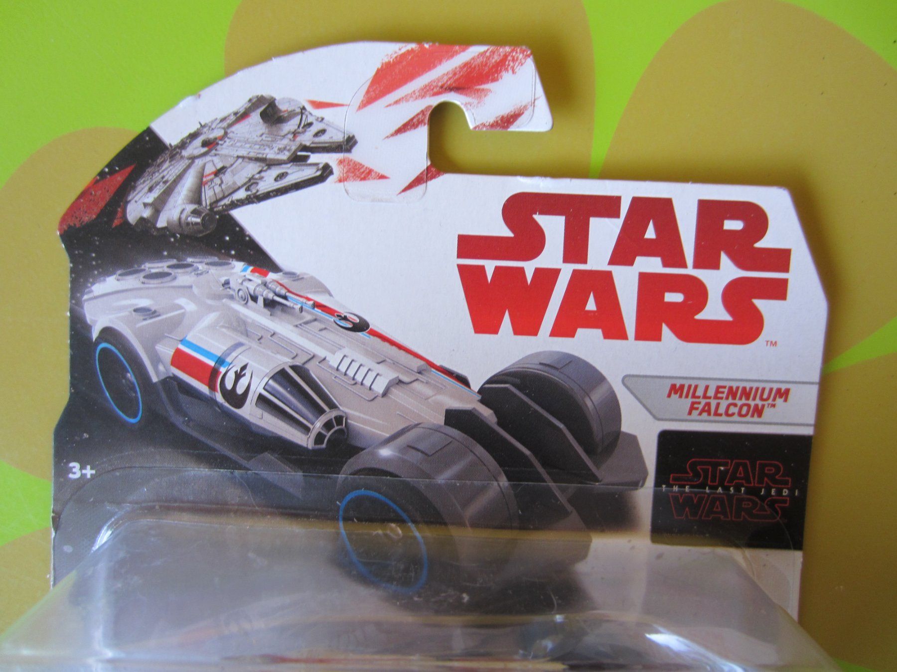 Hot Wheels Modellini d'auto: Hot Wheels Millenium Falcon Modellauto Fabrikneu – Nuovo e nell'imballaggio originale da Sursee venduto da Tschiger 4
