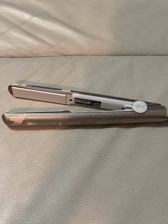 GHD Piastre & Arricciacapelli: GHD Glätteisen 5.0 – Usato da Zürich venduto da Kingassur1