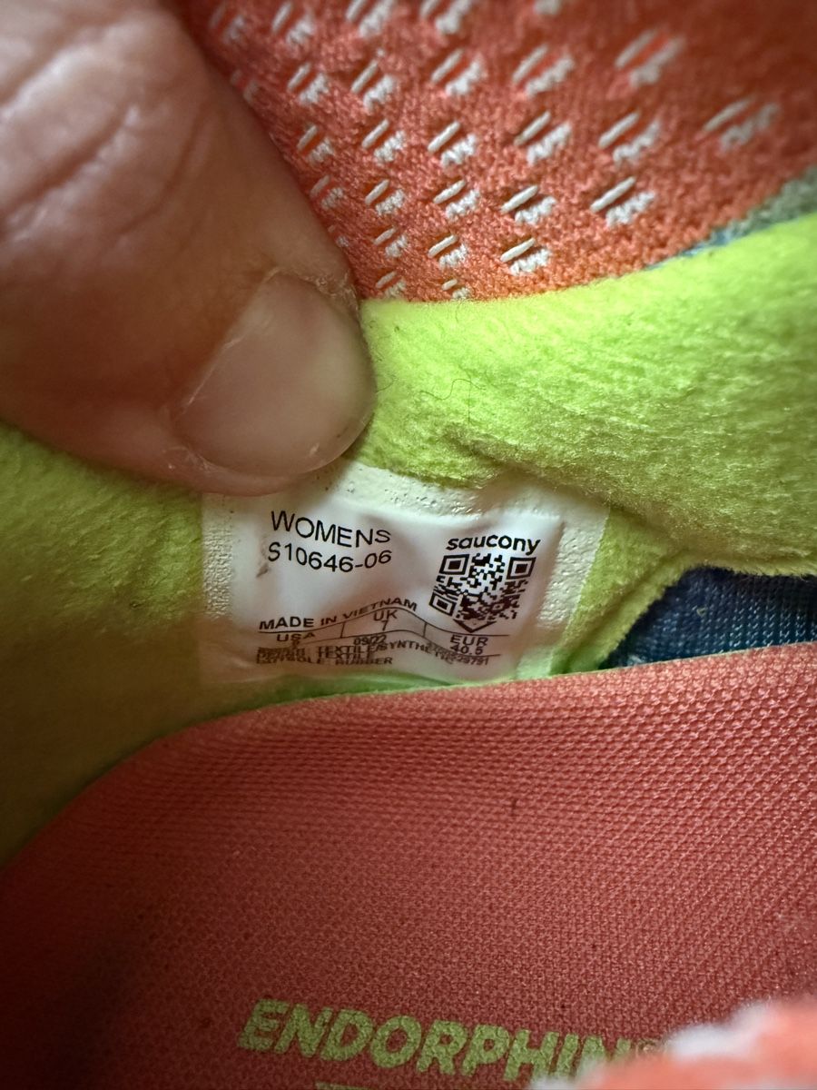 Saucony Scarpe da donna: Saucony Endorphin Trail 40,5 1-mal benutz – Nuovo (secondo la descrizione) da Horgen venduto da elixgdam 5