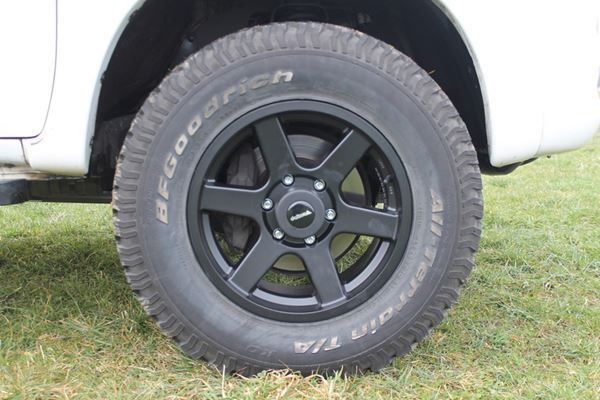 Volkswagen Cerchioni: Alufelgen VW T5 T6 Amarok Off Road 17" – Nuovo e nell'imballaggio originale da Pfäffikon ZH venduto da alufelgenprofis 7