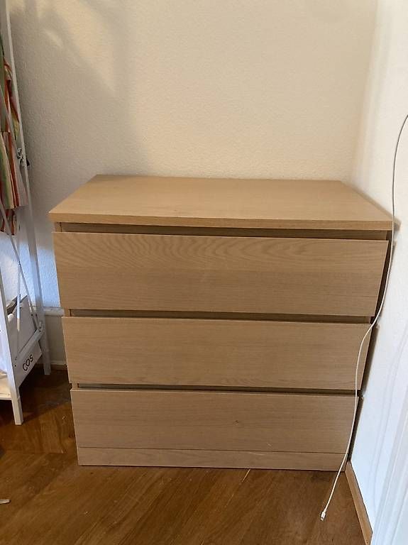 Cassettiere: Ikea Storklinta Kommode – Usato da Basel venduto da tfaber 1