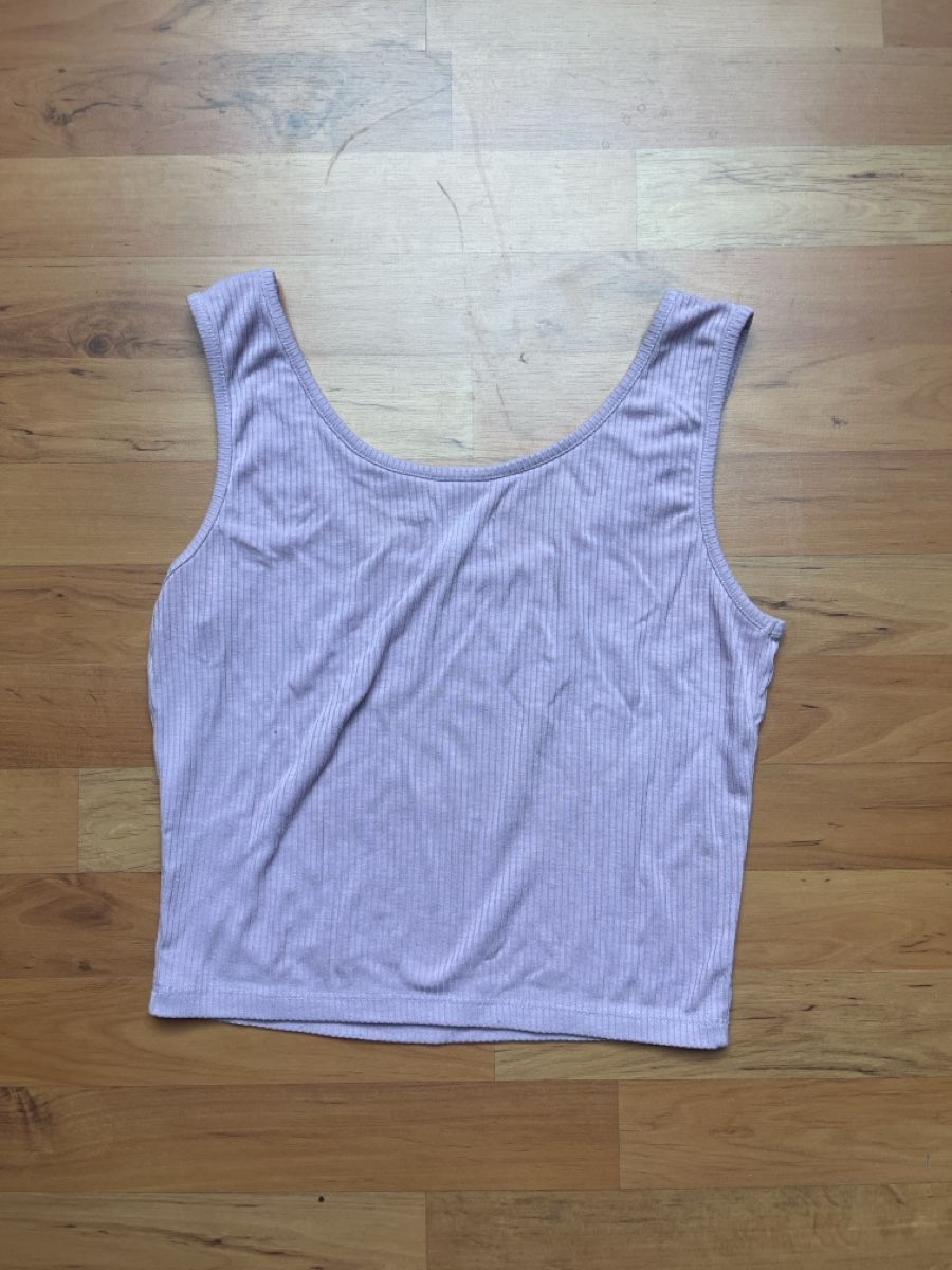 Tops: Lila Blumentop – Gebraucht aus Seuzach von anina.k 1