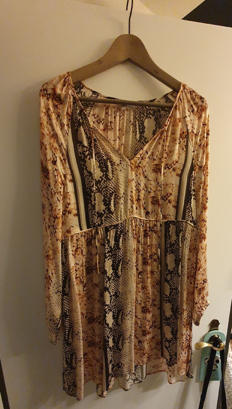 Vestiti: Frogbox Kleid Grösse 40 – Nuovo (secondo la descrizione) da Mörigen venduto da Perlenk