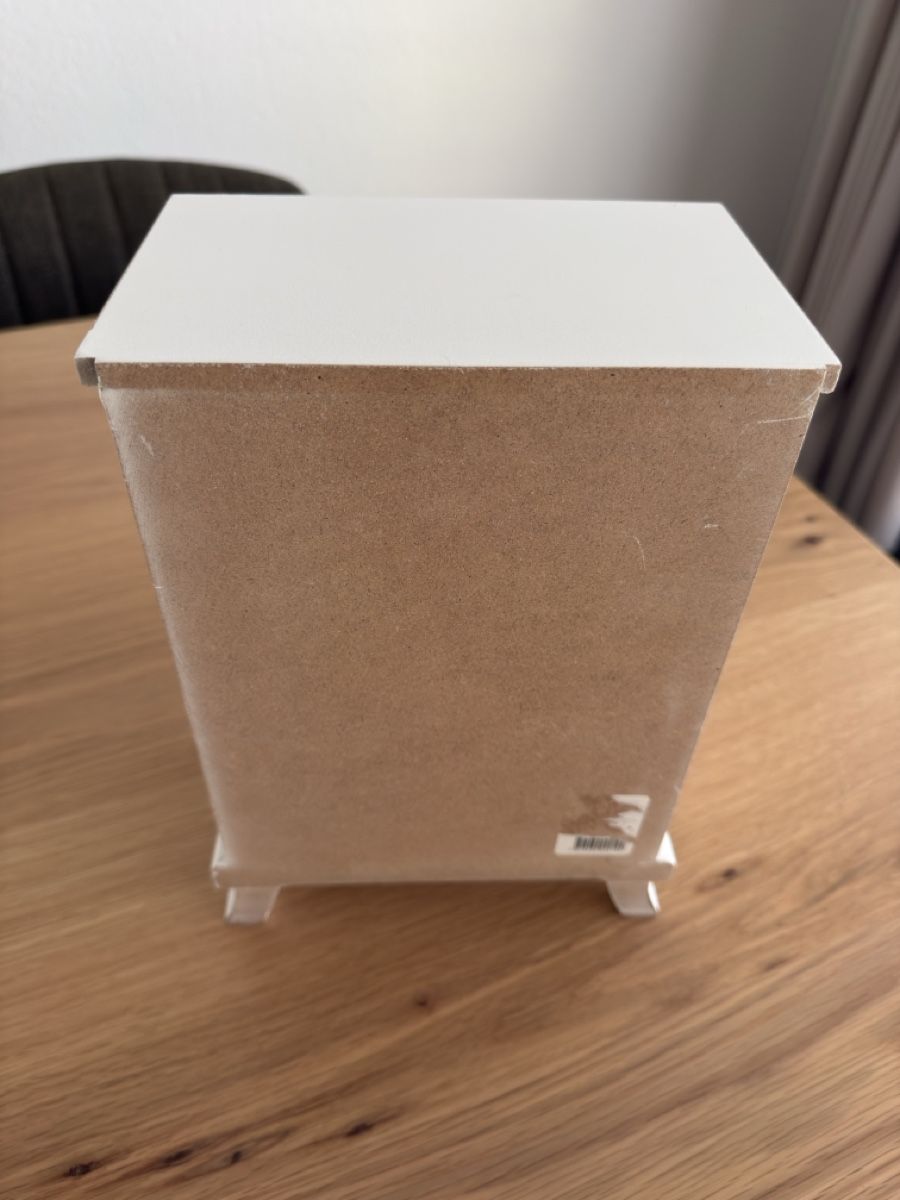 Sistemi di archiviazione: Mini Kommode/ Schmuckkästchen weiss 3 Schubladen  – Usato da Sarmenstorf venduto da Nathaliie_21 2