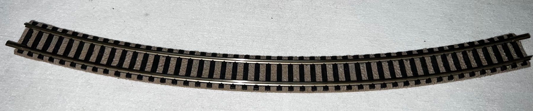 Fleischmann Modellini di ferrovie: Fleischmann Gleis R 430, (9135) – Usato da Basel venduto da jonnyhaas