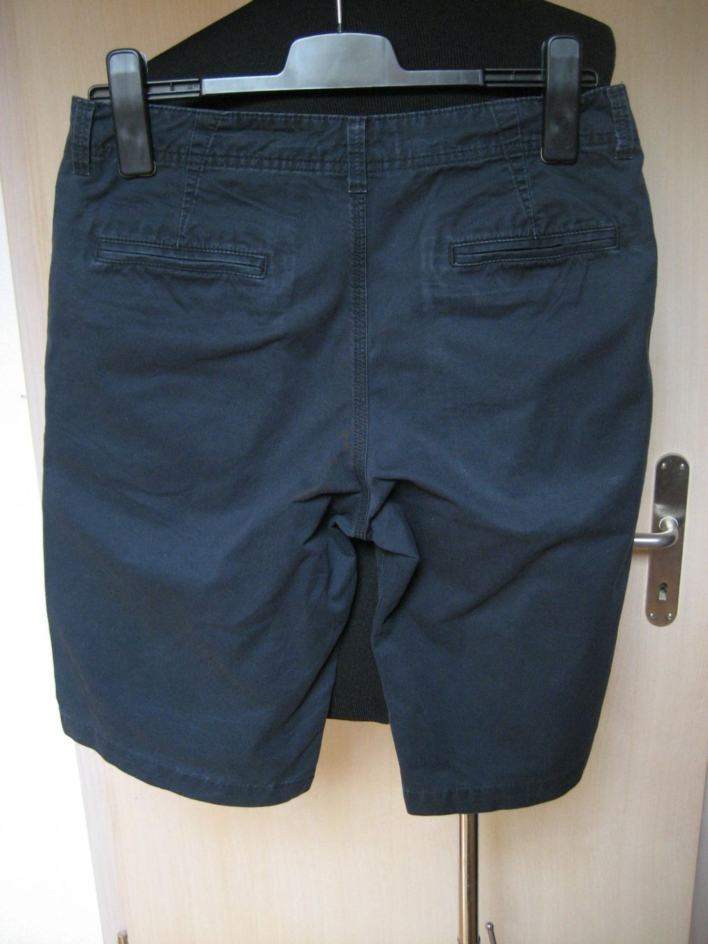 Esprit Pantaloni: Short Esprit taille 29 (S) – Usato da Delémont venduto da marryb 2