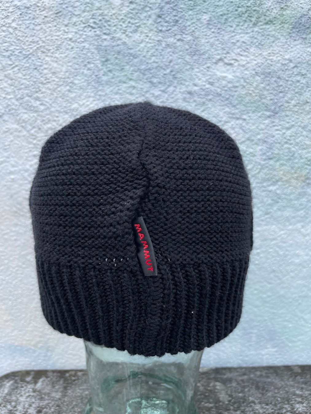 Mammut Copricapi, berretti & cappellini: Vintage Y2K Mammut Beanie – Usato da Zürich venduto da le_souk 3