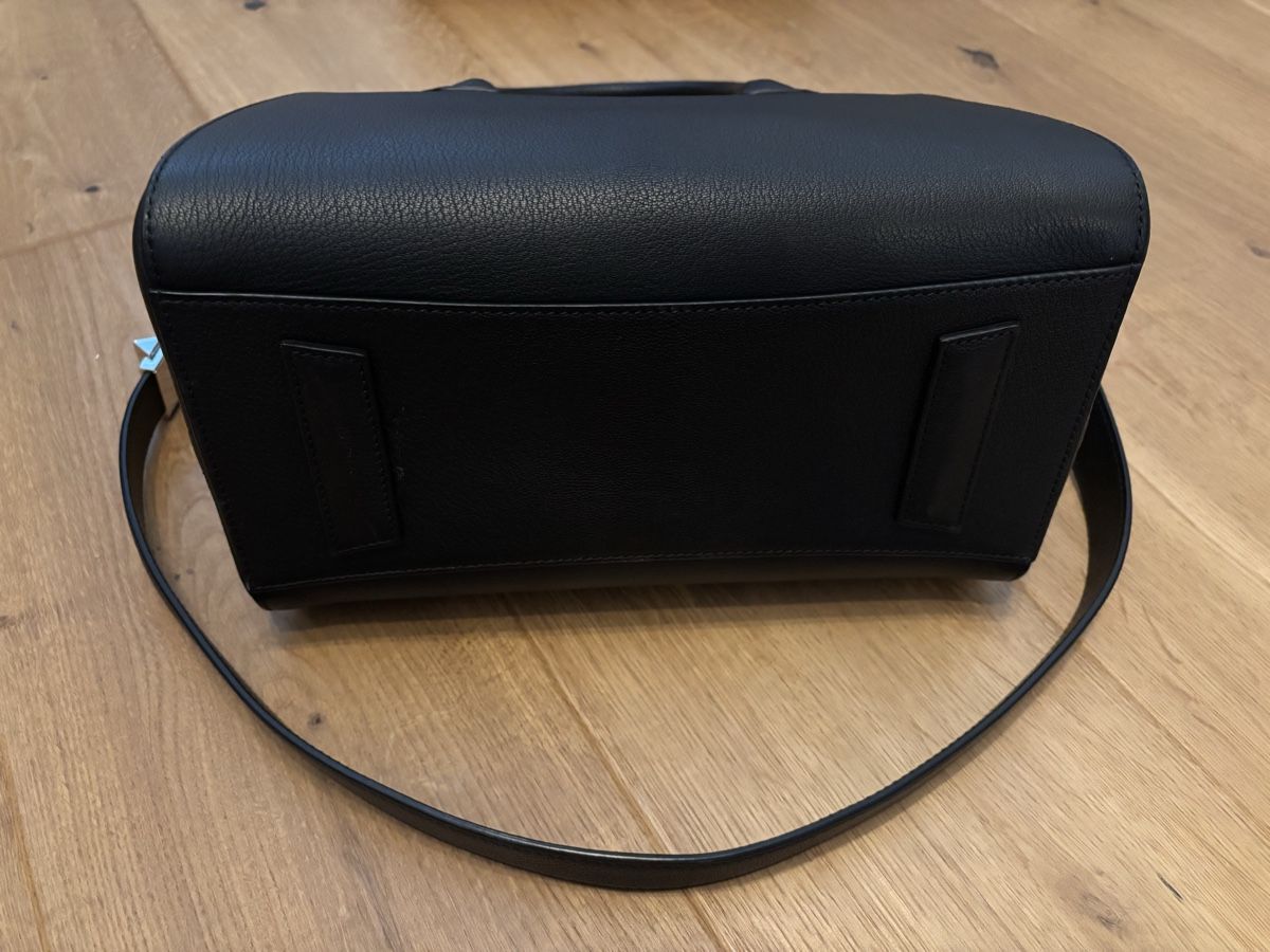 Givenchy Borse da donna: Givenchy Antigona Small Bag – Nuovo (secondo la descrizione) da Windisch venduto da bymarikaa 5