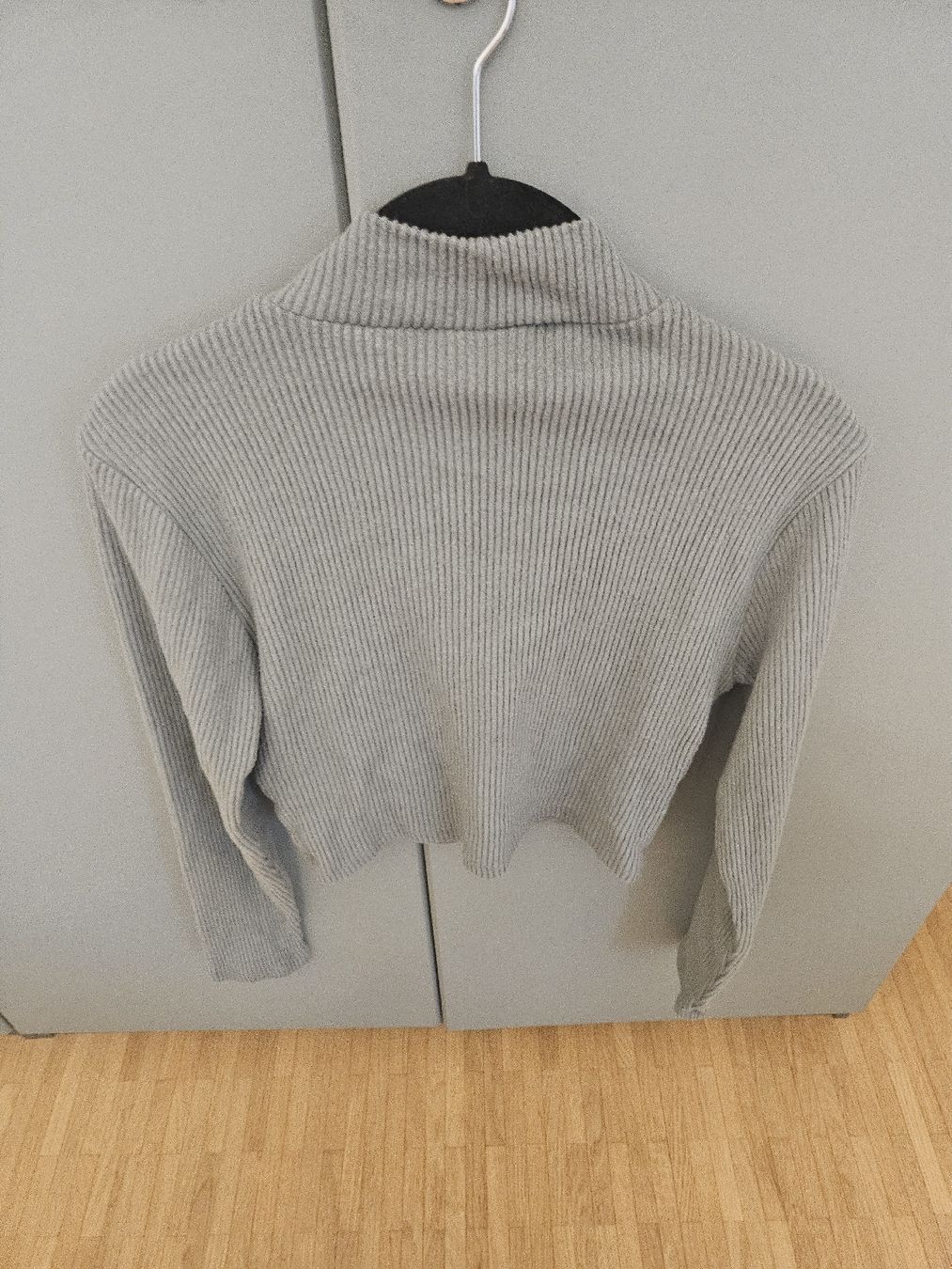 Pulls & Sweat-shirts: Pull sexy – Neuf (Voir description) à La Tour-de-Peilz par mar_2r26 1