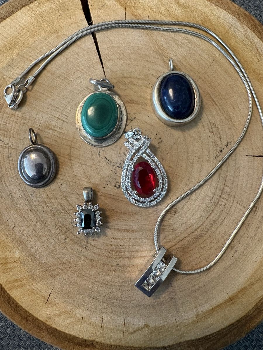 Sonstiger Schmuck: Schmuck Set Anhänger Silber – Gebraucht aus kaiseraugst von natig