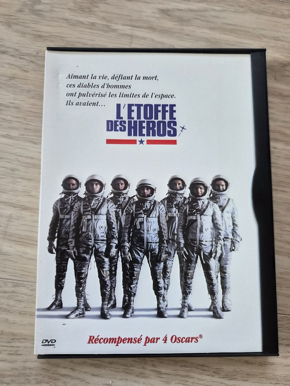 Tutti i DVDs: DVD L'étoffe des héros  – Usato da La Joux FR venduto da car_ck96