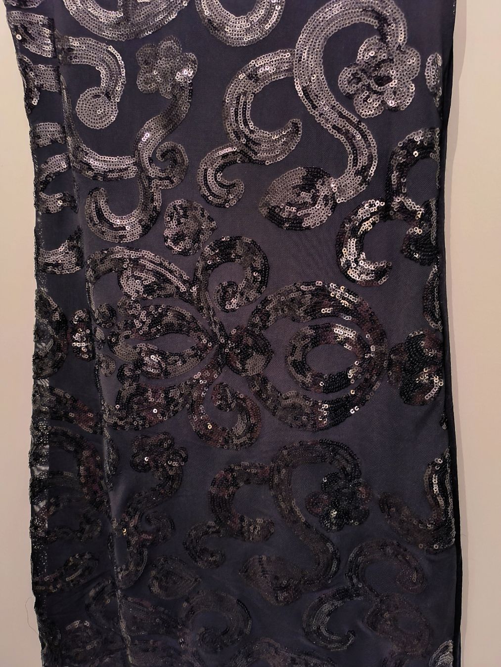 Vestiti: Robe pour occasion noire à paillettes – Nuovo (secondo la descrizione) da Préverenges venduto da cpa_v28q