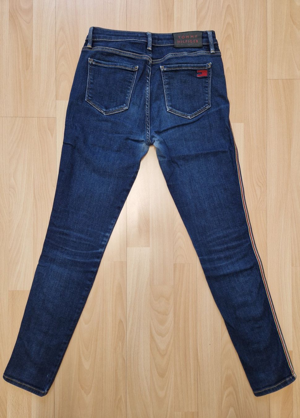 Tommy Hilfiger Jeans: Tommy Hilfiger "COMO" Jegging Jeans - Gr. 29/30 – Usato da Fribourg venduto da gua_7jvq 1