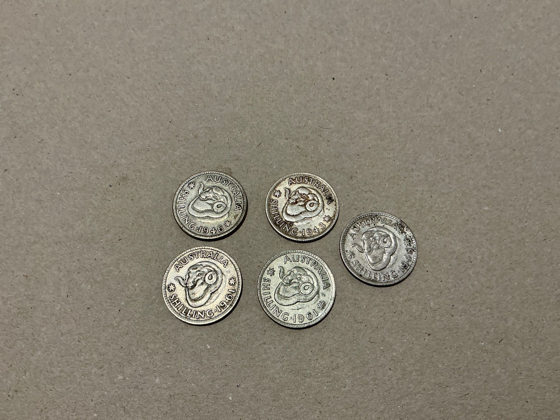 Tutti le monete: 5 x I Schilling Australien Silber ab 1943 – Usato da Dietikon venduto da Numi2000