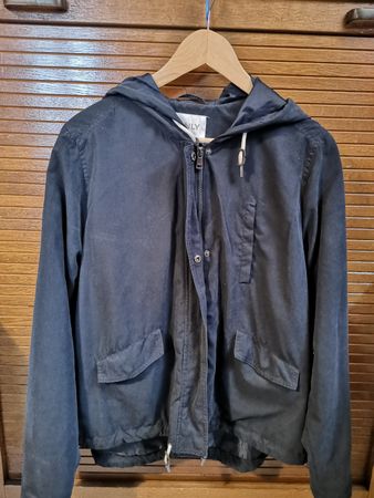 Only Jacke xxl (eher L)
