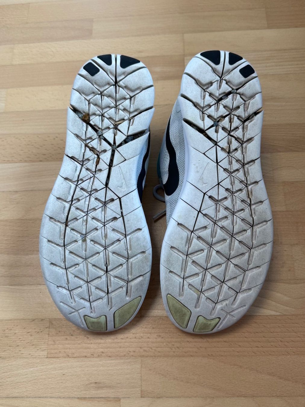 Nike Scarpe da uomo: Nike Free RN gr 42 – Usato da Muhen venduto da mauyo 2