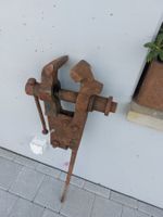 Schmiede Schraubstock antik