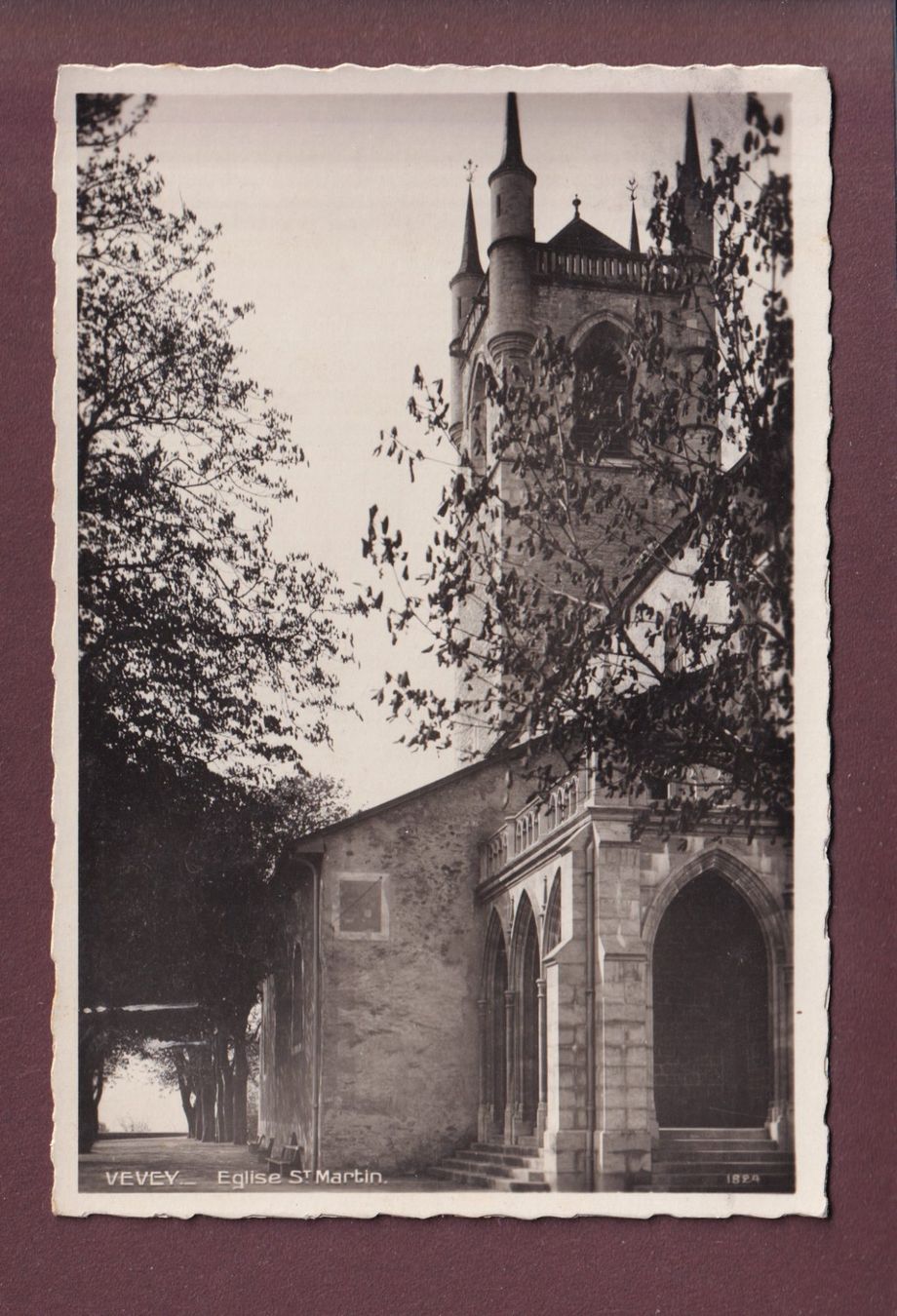 Cartoline postali: VEVEY - Eglise St. Martin - 1943 – Usato da Pully venduto da nicecards