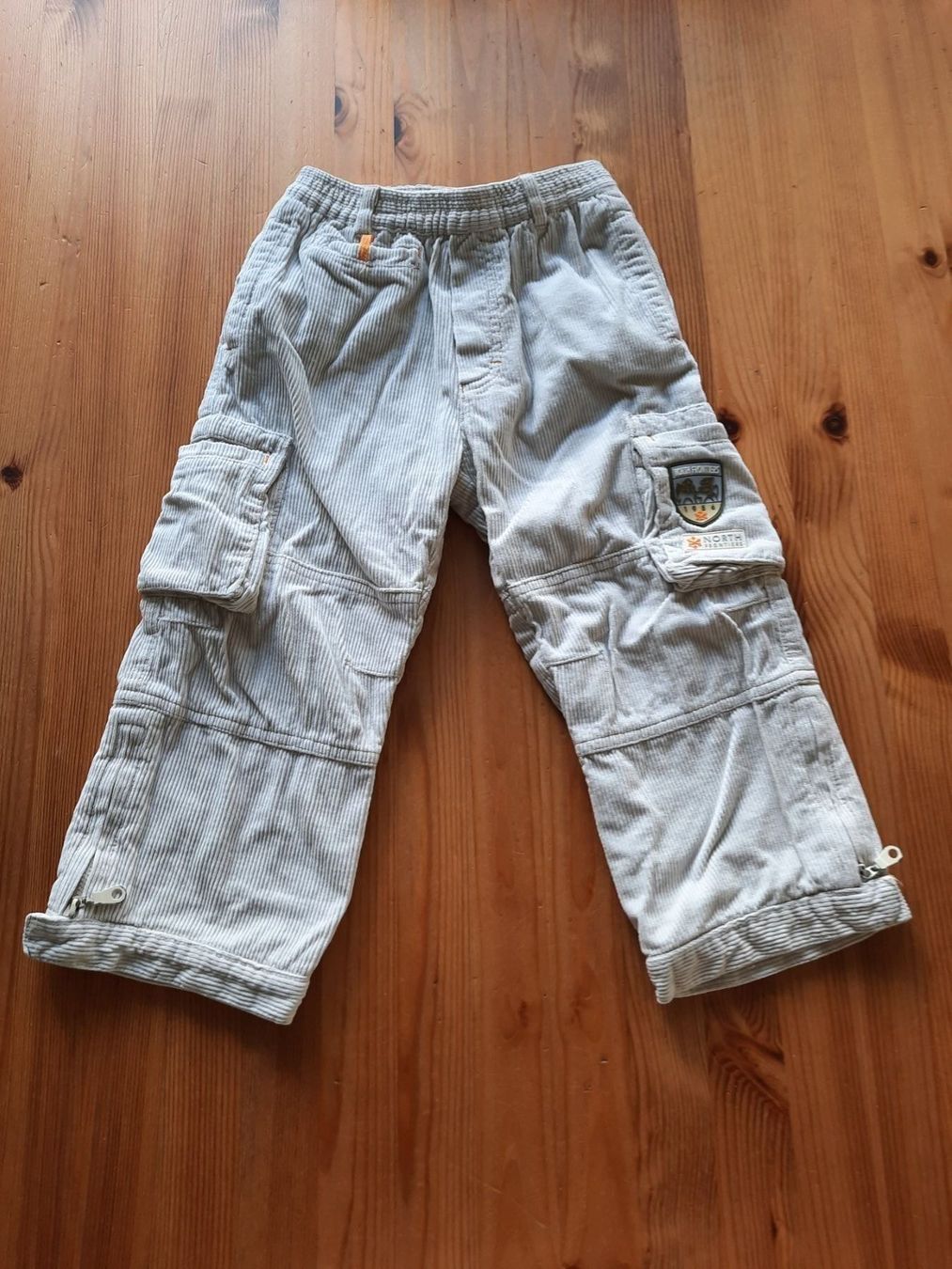 Lotti & Set di vestiti: Kleiderpaket Grösse 92 – Usato da Aesch BL venduto da ChezToKa 1