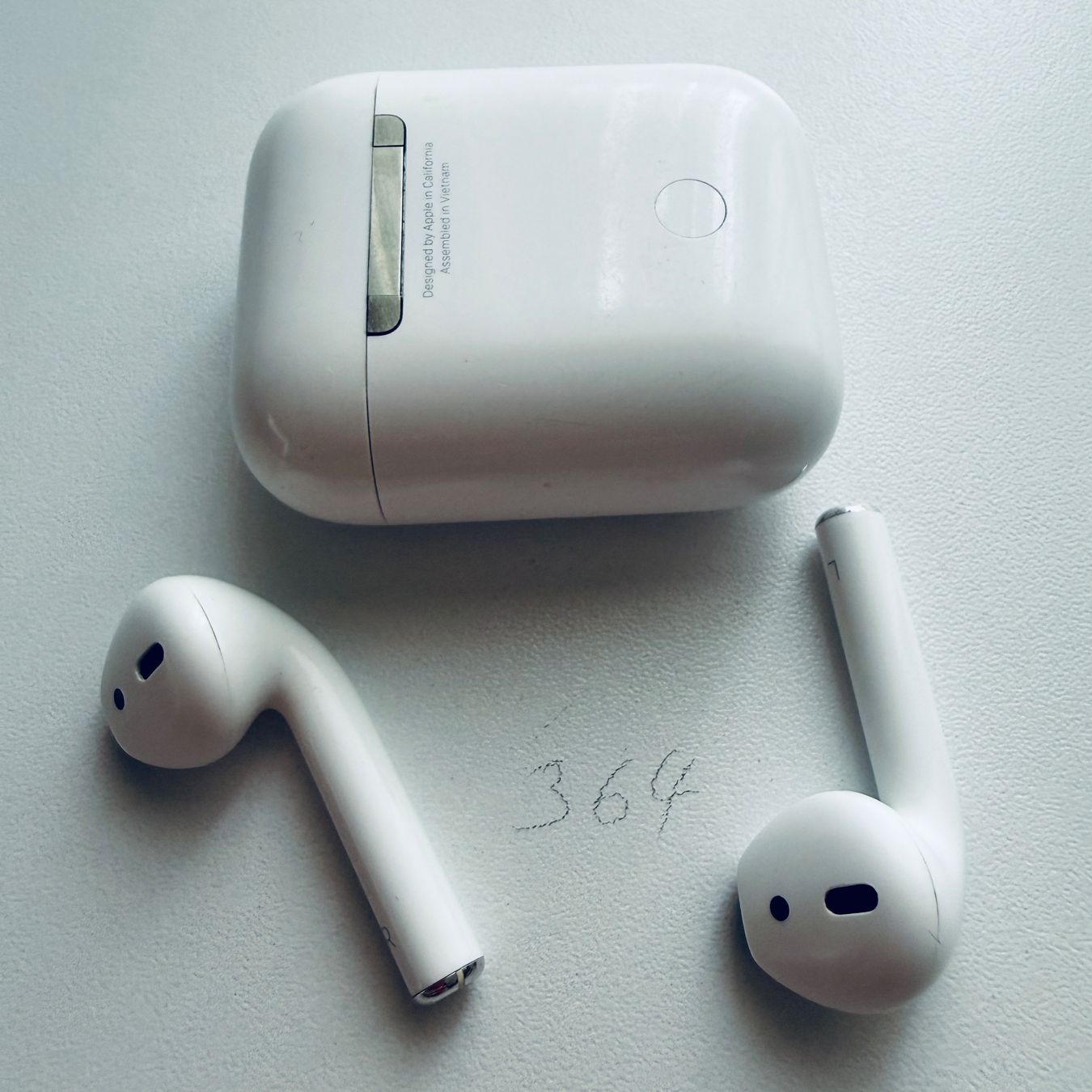 Apple Cuffie: Original Apple AirPods 2 Gen. Wireless Kopfhörer & Case – Usato da Basel venduto da MY.AIRPODS.SHOP 8