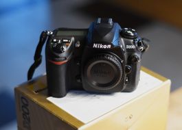Nikon D200