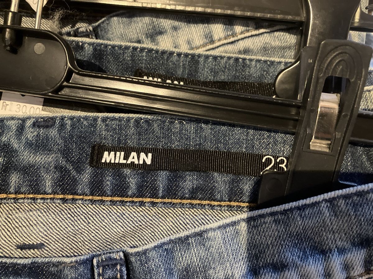 Iceberg Jeans: ICE Iceberg Jeans NEU – Nuovo (secondo la descrizione) da Erlenbach im Simmental! venduto da Simmentaler-Perlen 4