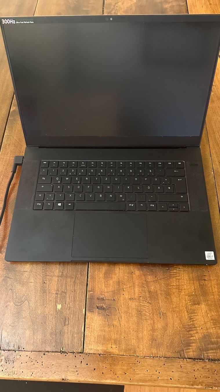 Razer Notebook: Razer Blade 15” Advanced (2020) – Usato da Basel venduto da aesoli
