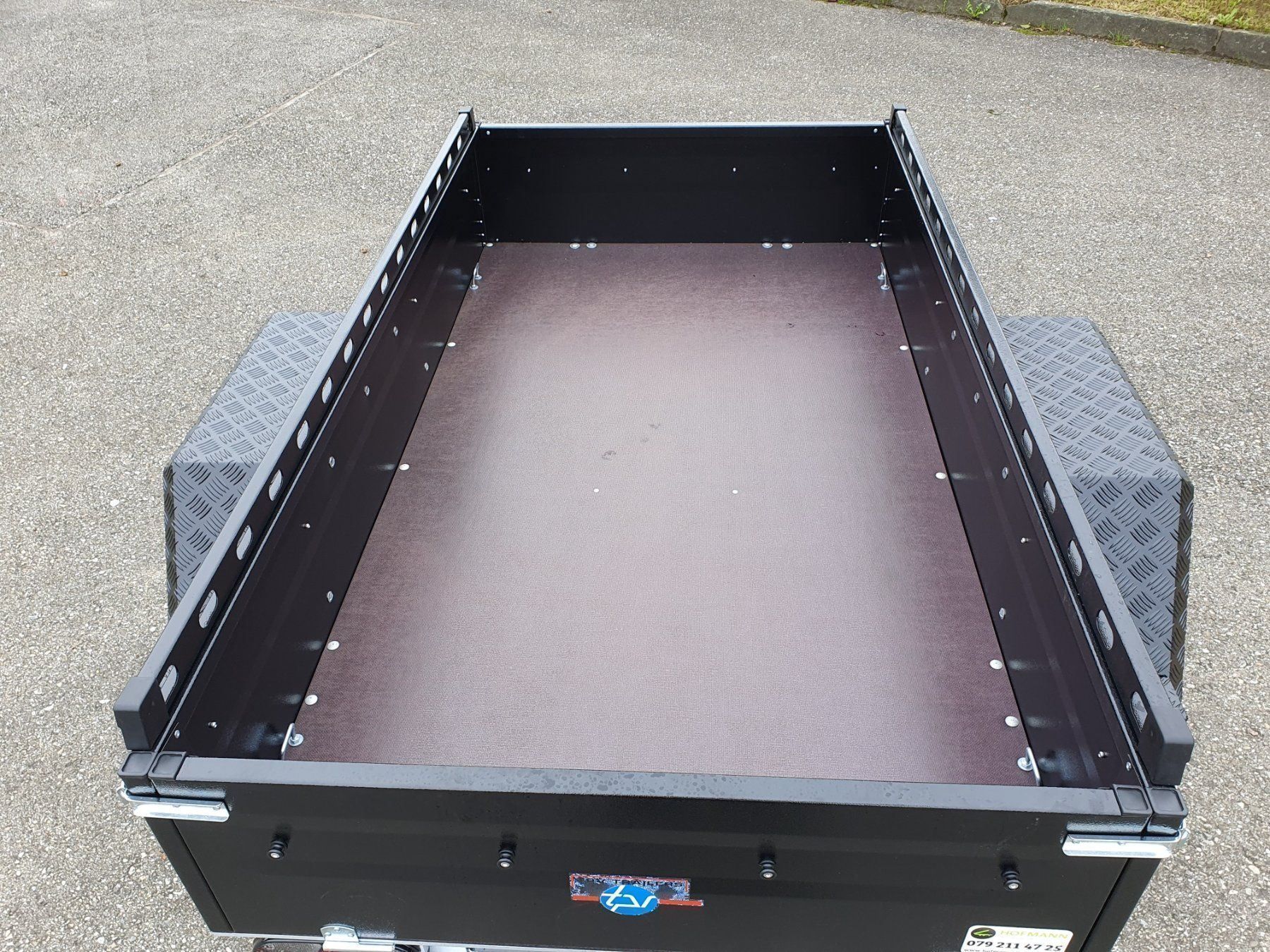 Tpv Rimorchi: Tieflader TPV EB-2 Offroad schwarz – Nuovo (secondo la descrizione) da Gunzgen venduto da HofmannAnhaenger 4
