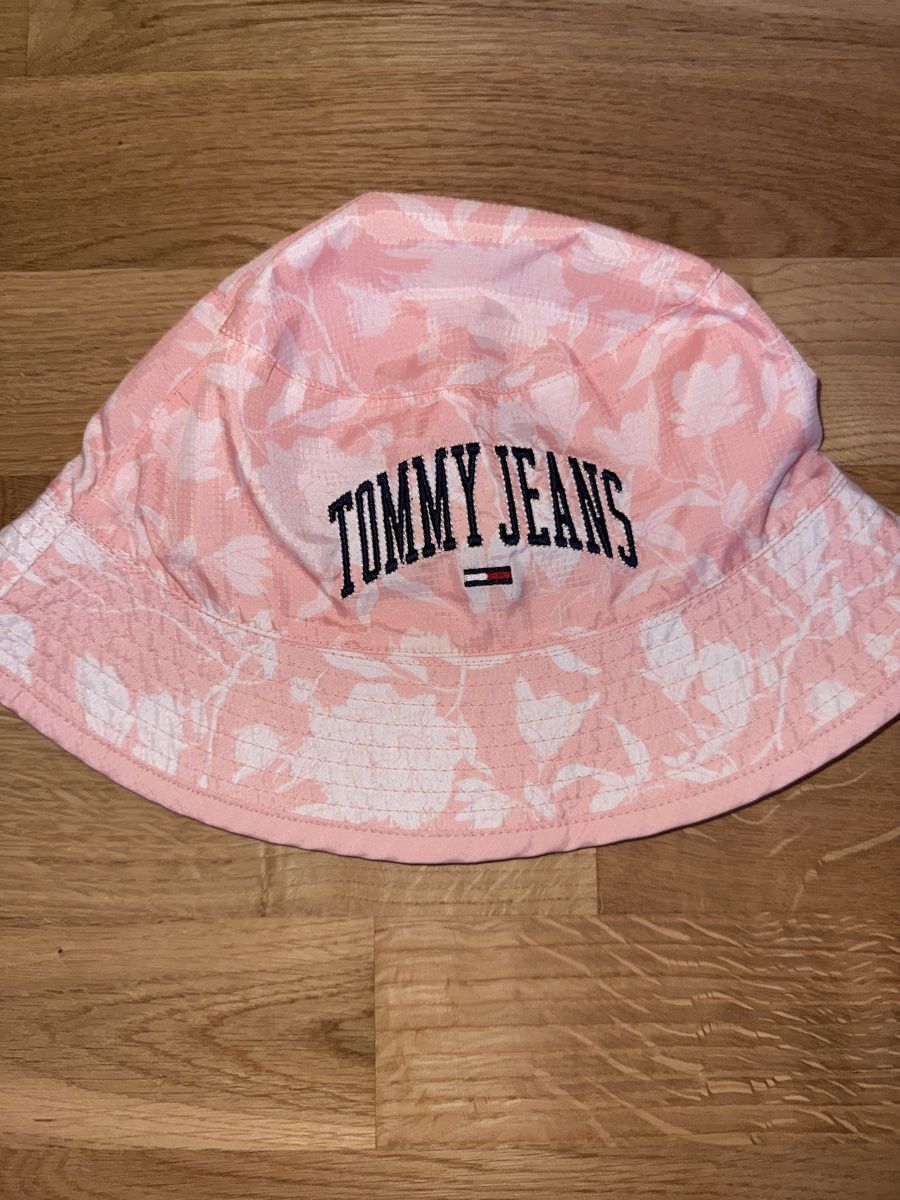 Tommy Hilfiger Copricapi, berretti & cappellini: Tommy Jeans Bucket Hat – Nuovo (secondo la descrizione) da Zürich venduto da Koller.S 1