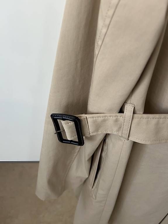 Cappotti: Trenchcoat – Usato da Zürich venduto da yan_r7k6 3