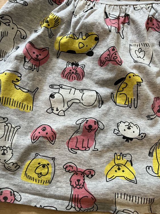 H&M Kleiderpakete & -sets: “2 Sommerkleider für Mädchen von H&M, Größe 122/128 – Gebraucht aus Zürich von Vma_reuse 1