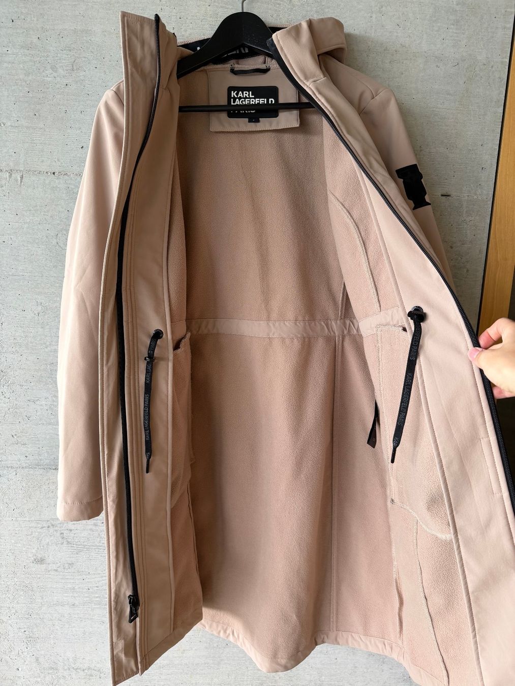 Karl Lagerfeld Cappotti: Karl Lagerfeld Paris - Softshell-Parka mit Kapuze – Usato da St-George venduto da alaixee 2