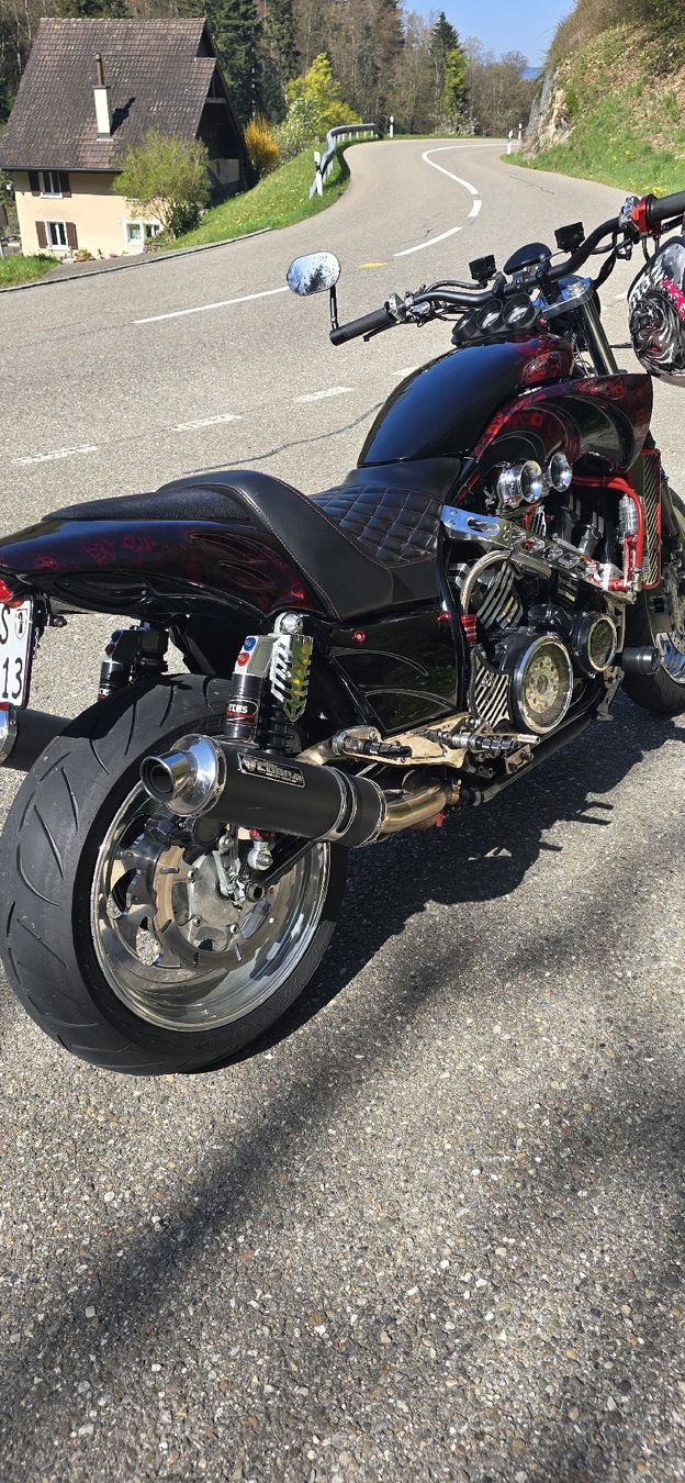 Yamaha Altro: Yamaha Vmax spezial  – Usato da Basel venduto da Tamaram 5